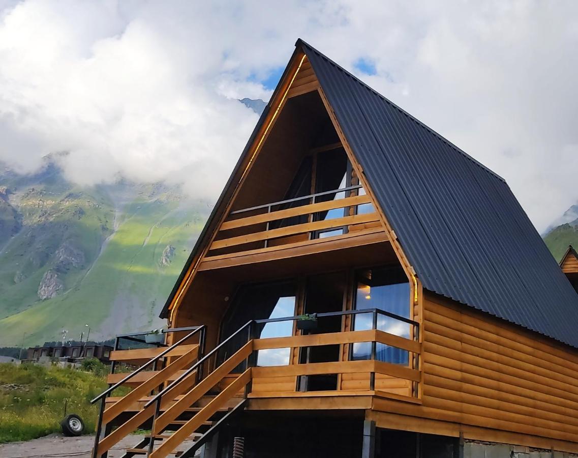 Kazbegi Folkアパートメント エクステリア 写真